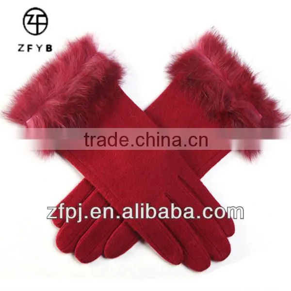 Ladies wearing sheep wool gloves with rabbit fur cuffs