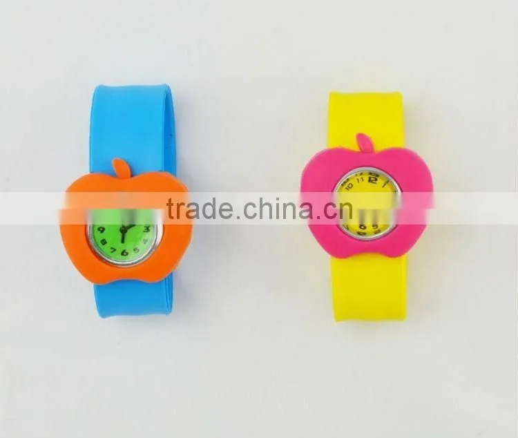 2012 fashion MICKEY HEAD silicone slap watch