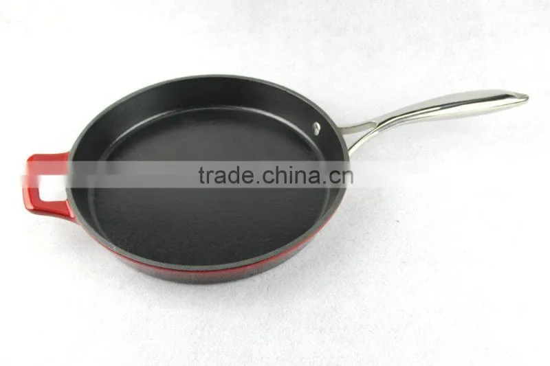 cast iron frying pan with stainless steel handle