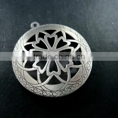 33MM vintage style antiqued silver flower engraved filigree round photo locket pendants DIY supplies 1113019