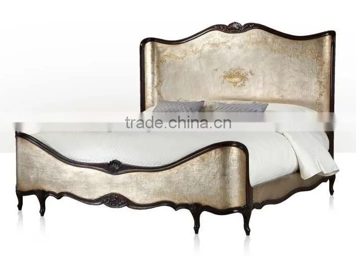 Royal Elegant English Style Victorian Silver Floral Painted Solid Wood Crown Bed with Matching Bedroom Items BF12-05244a
