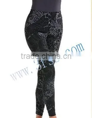 compression rash tight for young lady