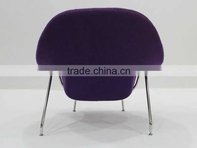 Waiting room comfort design lounge Womb chair and ottoman