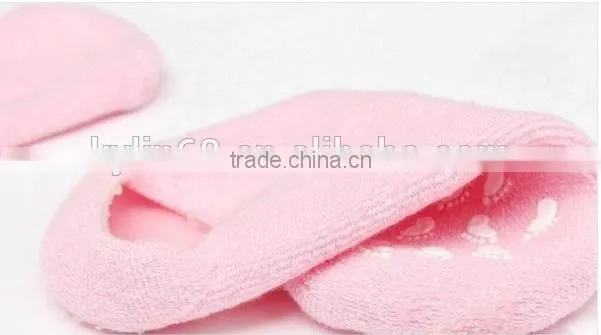 Footcare Moisturizing Spa Gel Socks for Women