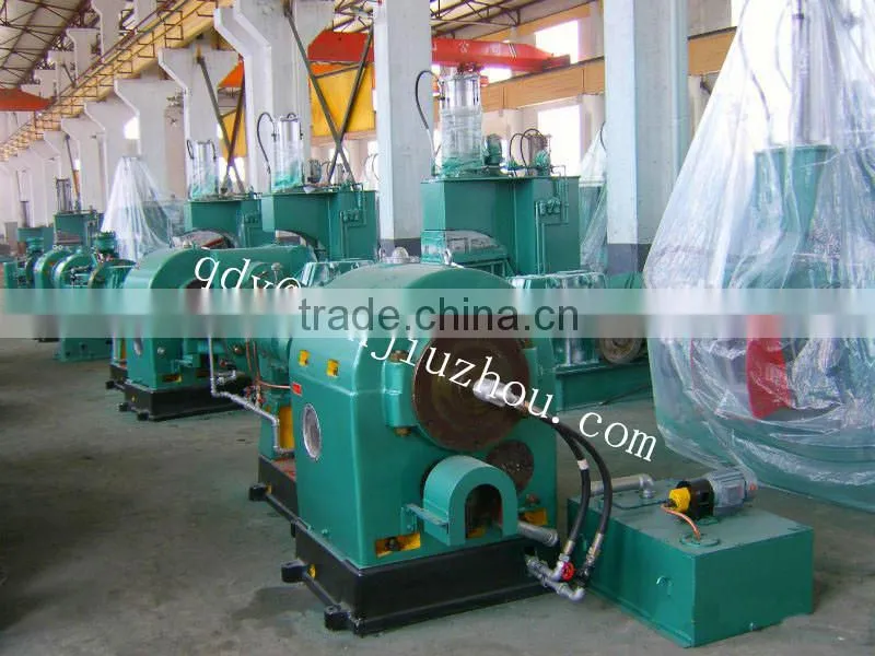 Rubber extruder machine for reclaimed rubber making line