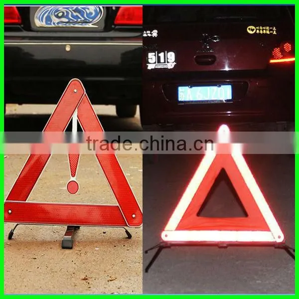 reflecting small size warning triangle for emergency