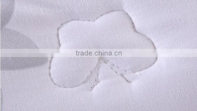 2015 hot sales fashion handmade chinese 100% pure silk quilt