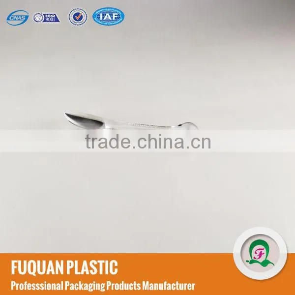 Acrylic cosmetic mask spoon