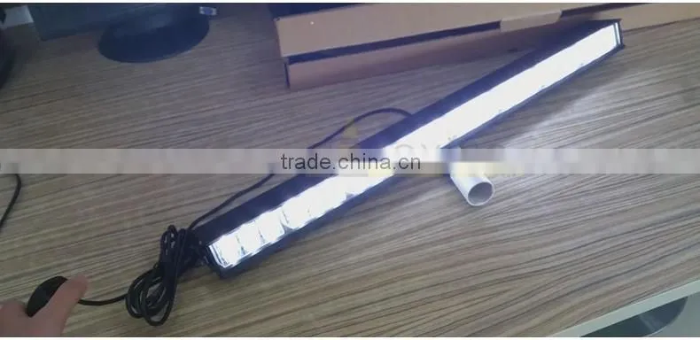 VL02-8 Emergency Vehicle Light With a Cig Plug