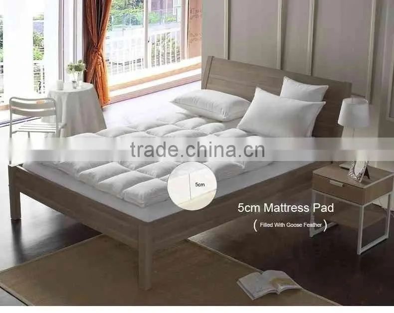 Magnetic Far Infrared Super Soft Sleep Well Quilt Waterproof Mattress Pad