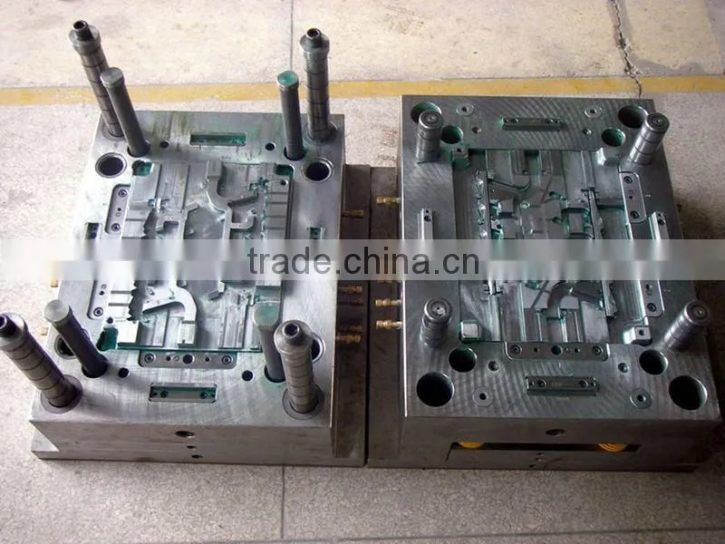 2016 OEM plastic injection mold best designed phone case mold