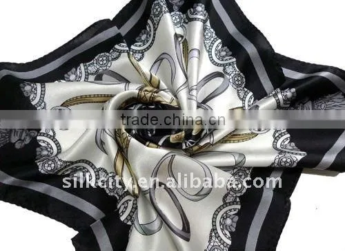 2011 Laday's Fashion Print Colorful square silk scarf