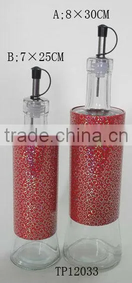 black plastic sleeves cylinder glass oil dispenser