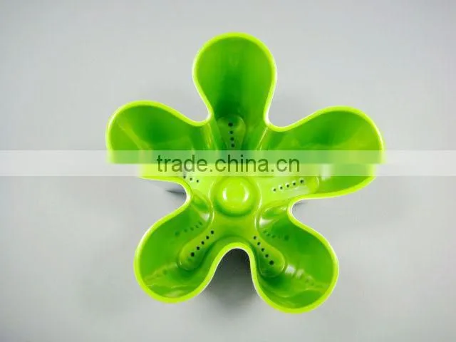 Flower shaped latest design melamine ware kitchen ware utensils