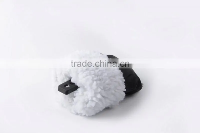 glove ice scraper