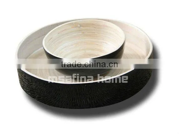 Set of 2 round colored lacquer bamboo salad bowls