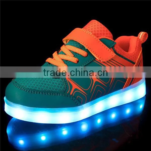 New Fashion 7 Colors Flashing light up Kids shoes with Led