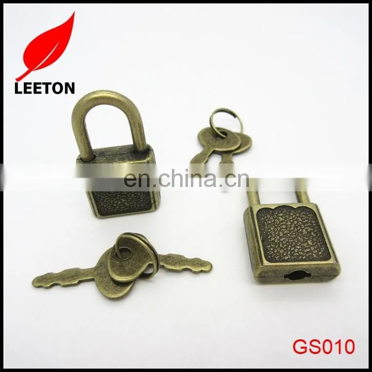 Anti-brass colored jewelry box padlock