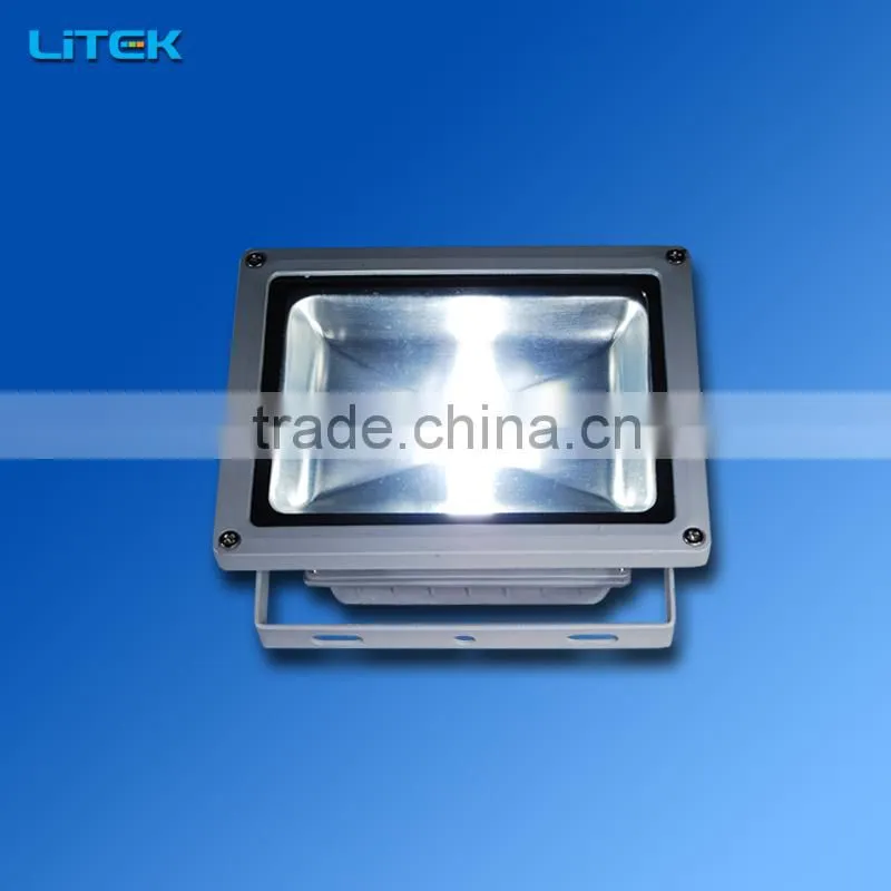 Excellent heat dissipation High brightnesshigh lumenhigh quality high power 150w led flood light
