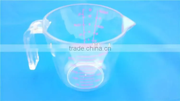 250mls plastic measuring jugs