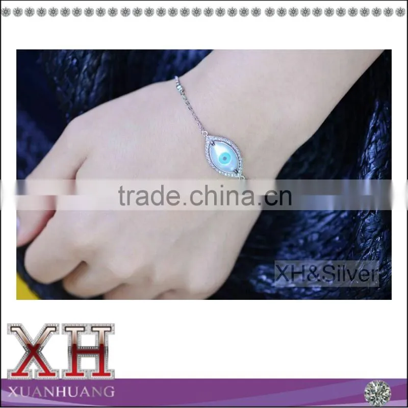 Pretty 925 sterling silver evil eye mother of pearl bracelet