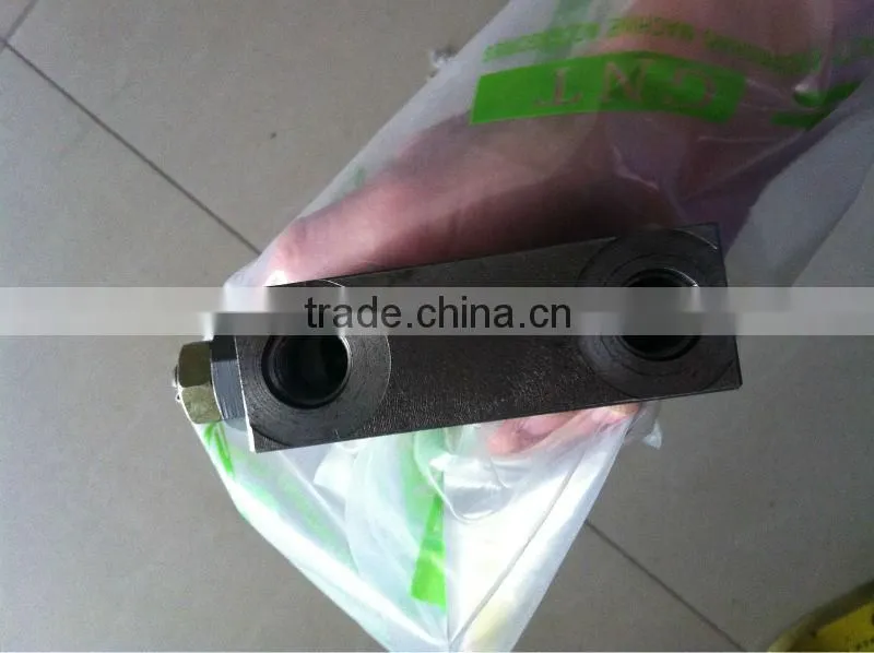 low price hydraulic relief valve PC200-6 for excavator engine parts