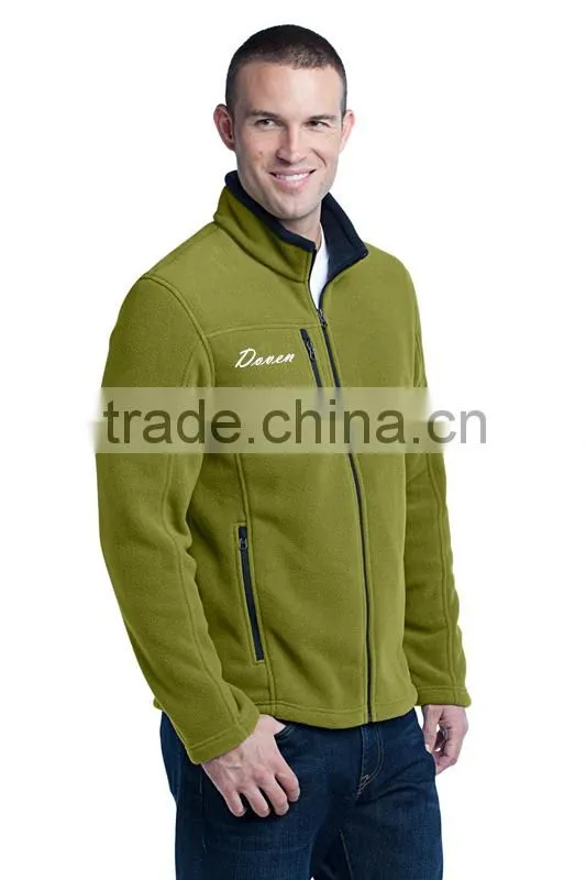 fitted polar fleece jacket for man