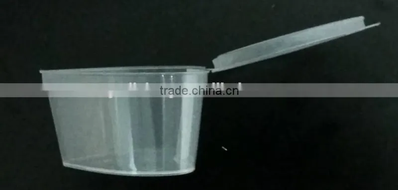 Plastic heart-shaped sauce container 1.5oz