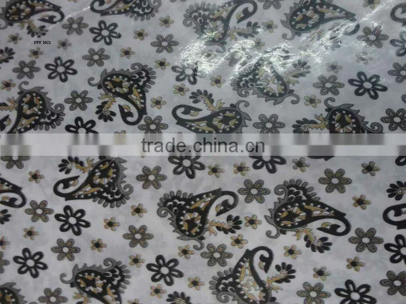 Hot paisley print dress