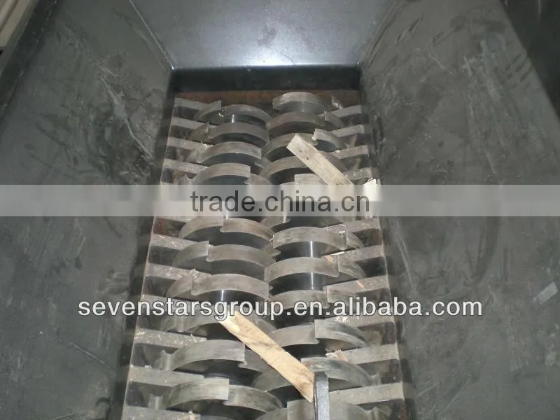 featured product of shredder for wood pallet