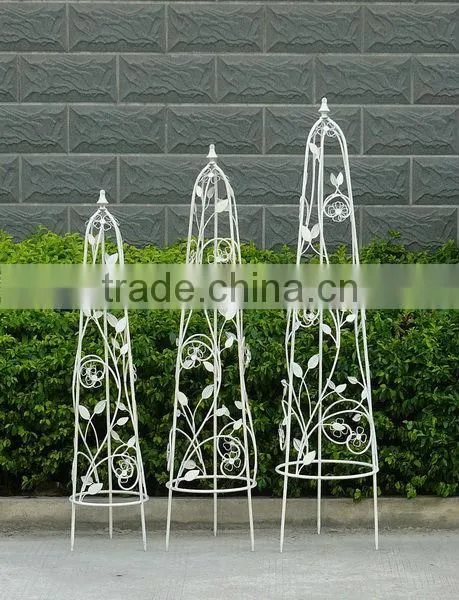 Classical Antique White Ecofriendly Wrought Irons Powder Coated Small Garden Planter Trellis