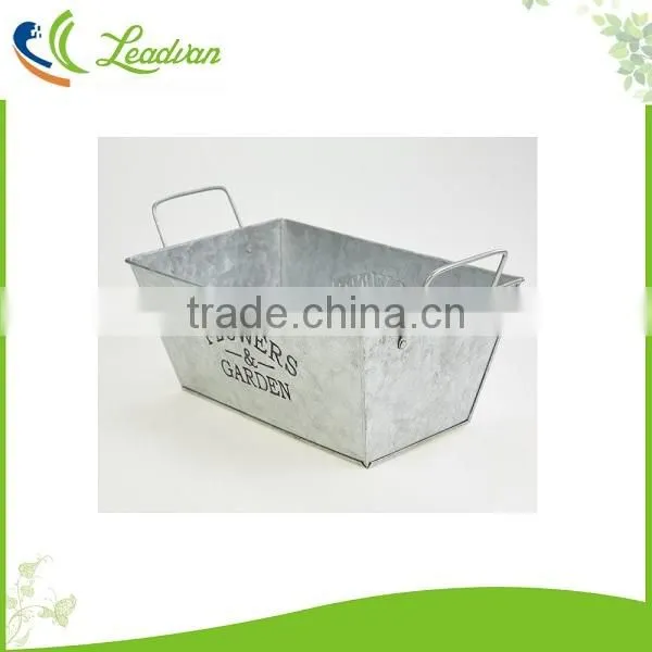 Wholesale village style iron art metal flower pot