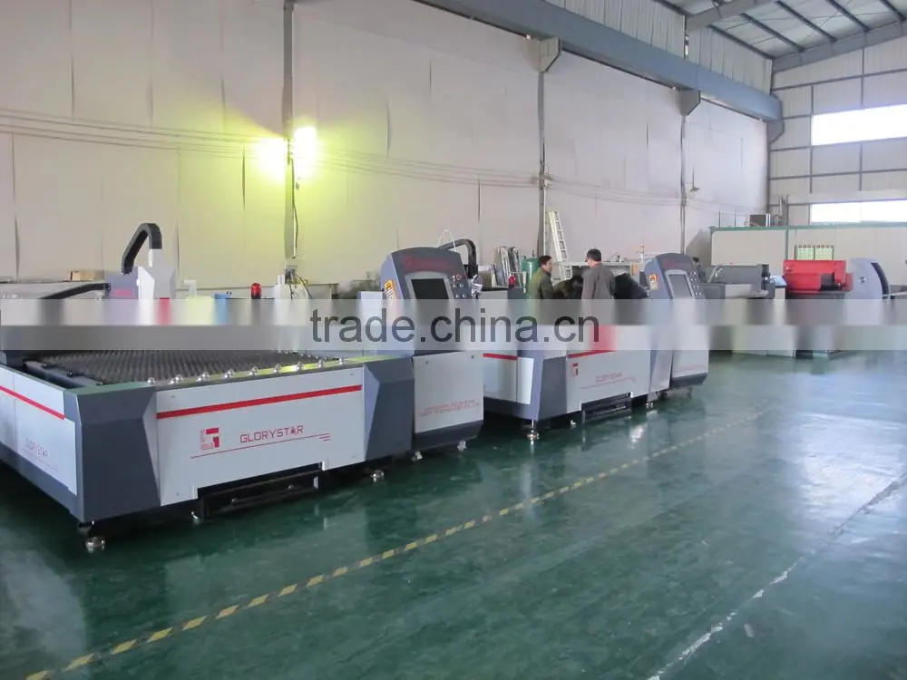 Medical cabinet German IPG cnc fiber laser cutter 2000w 3000w high power laser pointer for cutting with CE