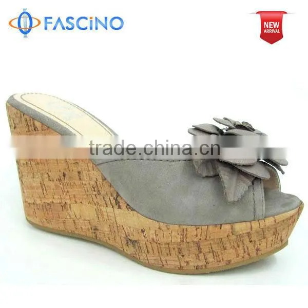 2013 branded ladies sandals