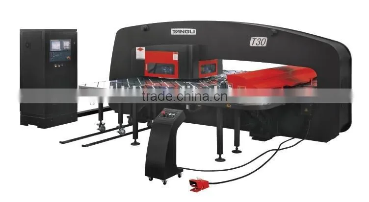 T30 manufacturing CNC punching machine hydraulic punch press with FANUC Oip CNC Control