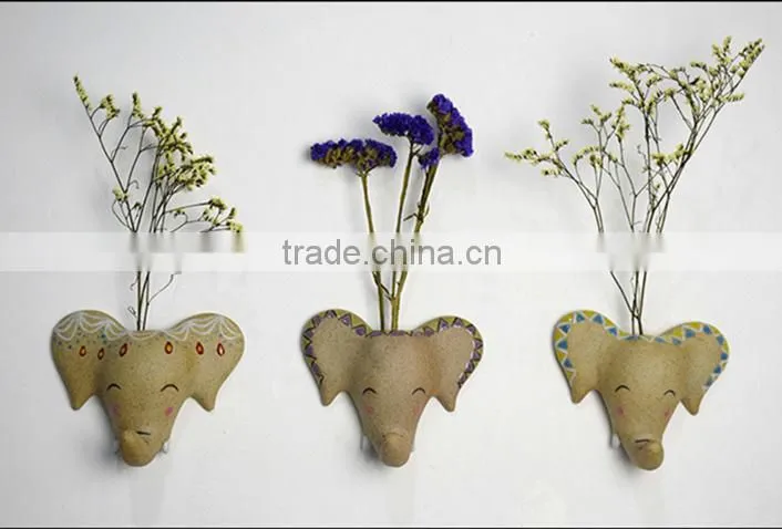 Creative Hand-painted Ceramic Vase Flower Animals Hanging Aromatherapy Bottles HY067102