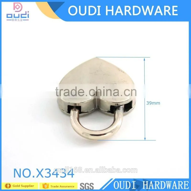 Hot Sale Bag Hardware Accessories Decoration Metal Heart-Shape Lock
