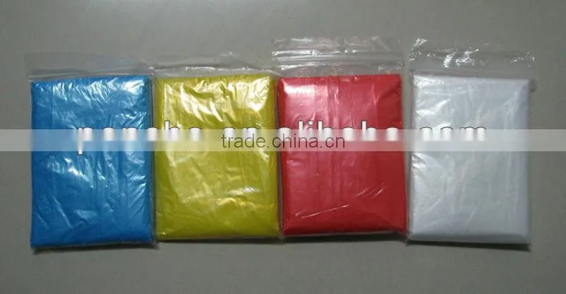 Rainproof Promotional PE Raincoat
