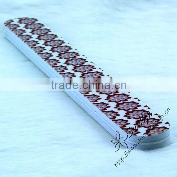 beautiful girl nail file
