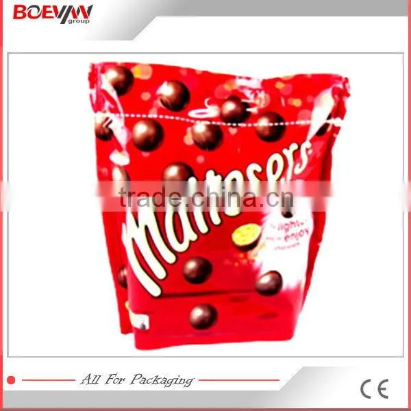 Creative useful machine for dried fruit packaging bag