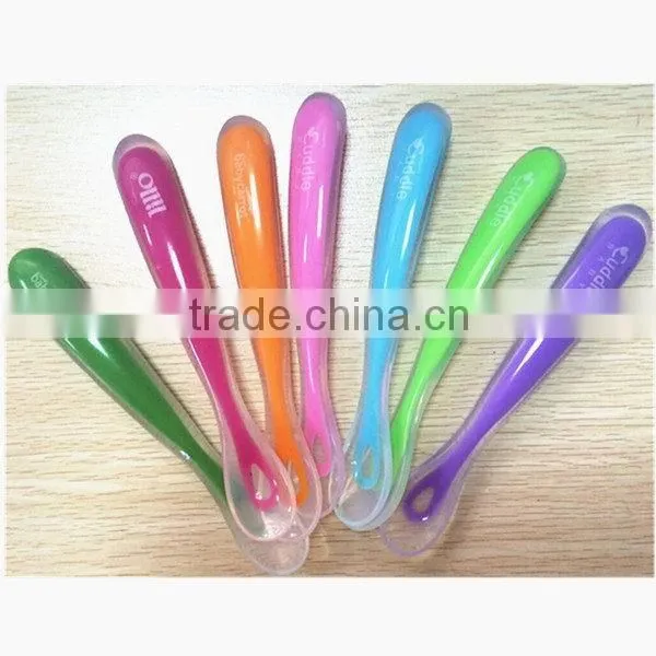 Top quality Cheapest top sell silicone baby spoons