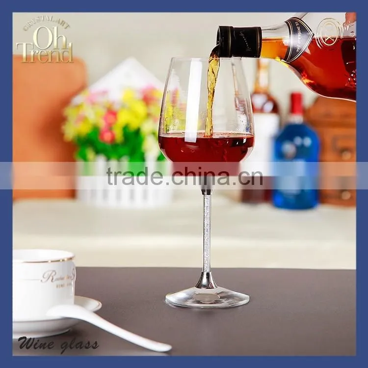 Supply 518ml creative fashion personality crystal skull glassware tritan wine glass wholesale for party
