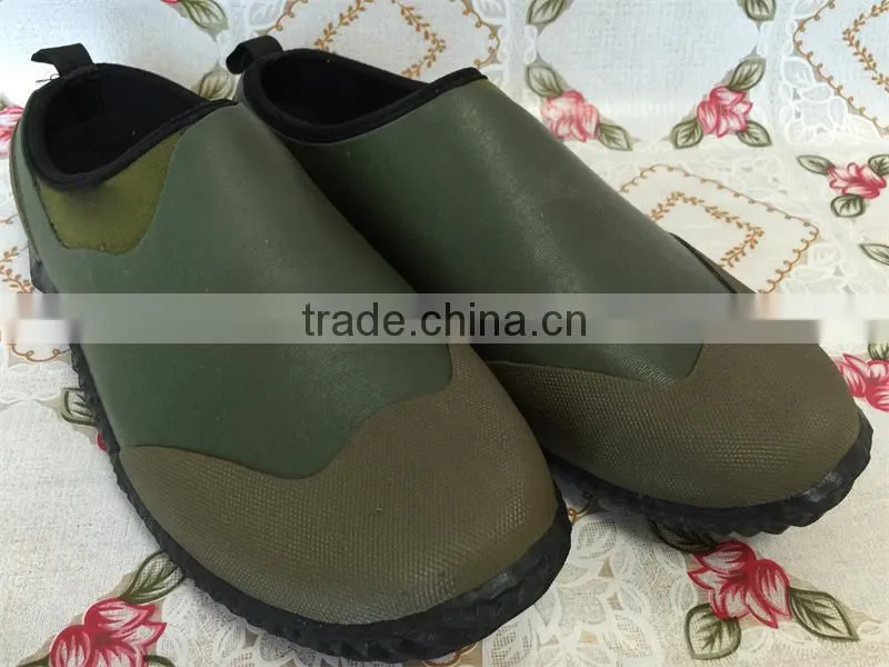 Mens Soft and Waterproof Neoprene Rubber Garden Slippers