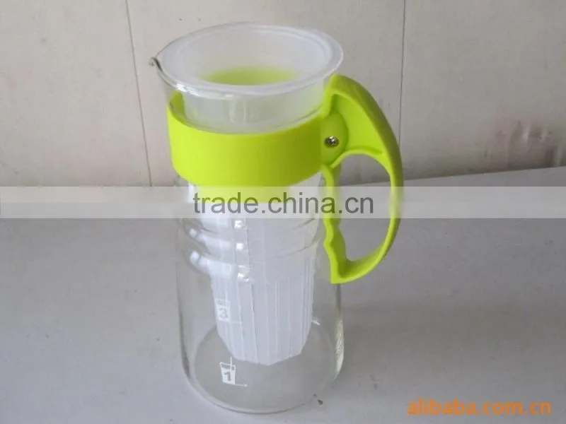 Cold Water Brew Teapot with Handle and Strainer