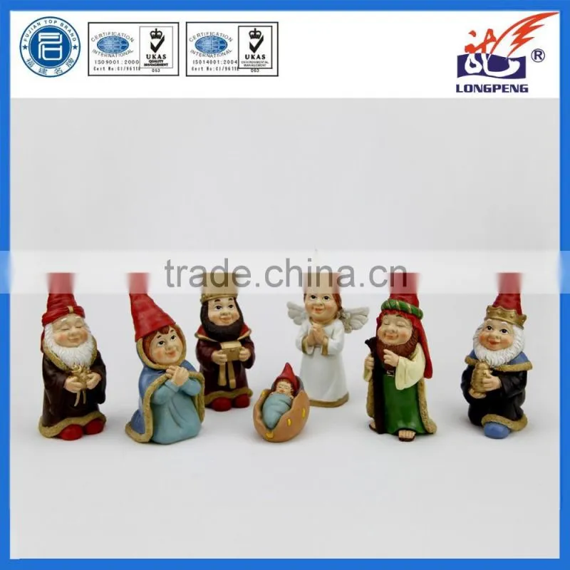 Factory OEM Design Resin Figurines Gnome Nativity Set Holy Family Nativity Scene