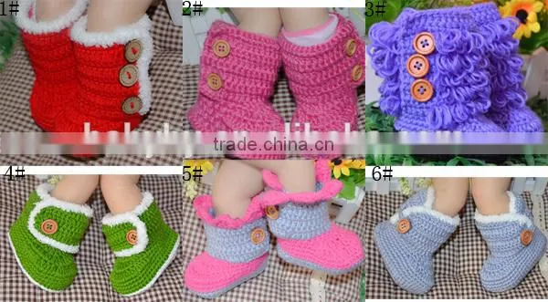 Alibaba china cheap price hand knitted baby booties
