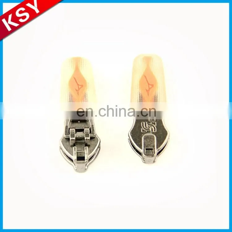 2017 Fancy stylish metal zipper puller