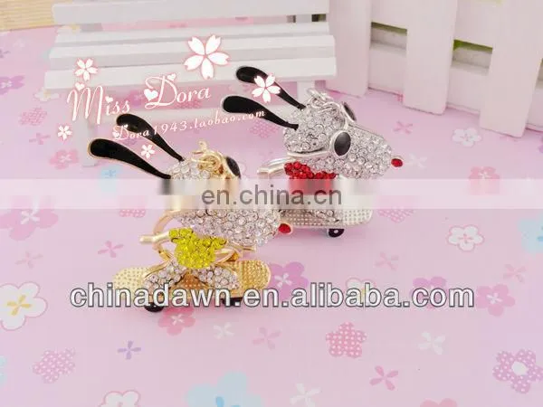 Fashion cute snoopy crystal diamond keychain CD-KD003