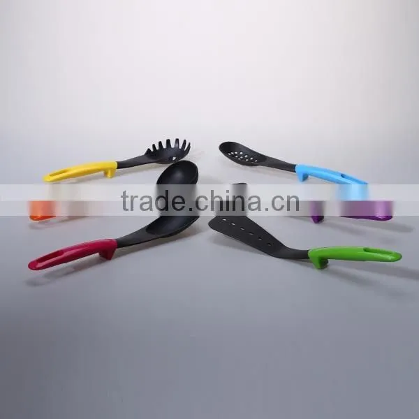 6pcs Plastic Kitchen Utensils Made Of Nylon Handle