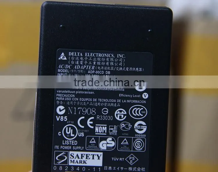 New Genuine Laptop AC Adapter For Acer 19V 4.74A 90W Battery Charger for Acer 4925 4930 5520 4750g 5820